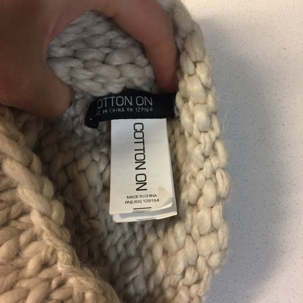 Beanie - Picture 2 of 3